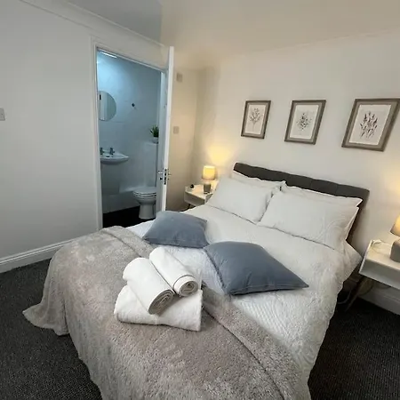 Modern & Stylish Haven In Heart Of London Apartment Exterior photo